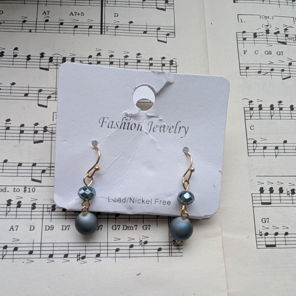 Fashion Jewelry Gold and Blue Earrings